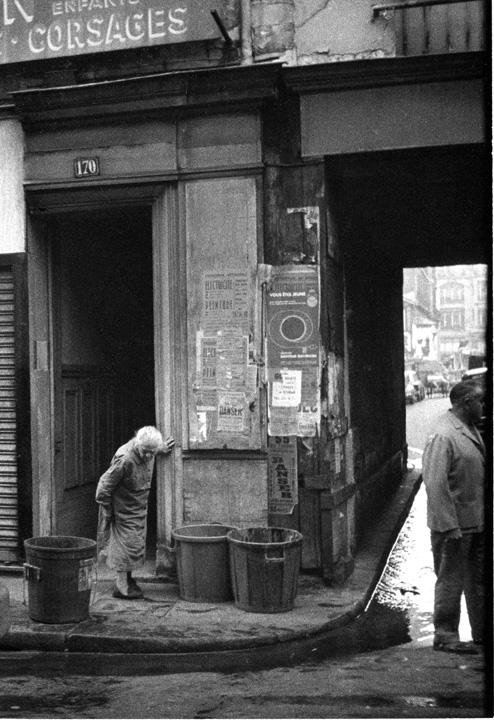 Les Halles. Photo, L. Pitt.